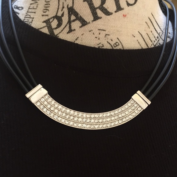 925 multi strand black leather curved bar CZ collar necklace - Picture 3 of 5